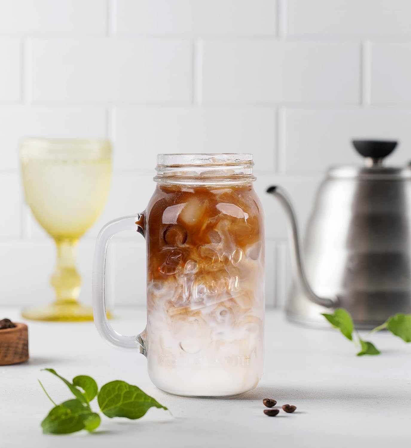 2-Pack Mason Jar Glass Cup Set with Bamboo Lids and Stainless Steel Straws – 24oz Vintage Handle Drinking Mugs for Iced Coffee, Juice &amp; Milk Tea